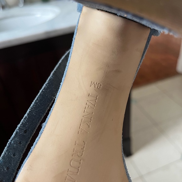 Ivanka Trump Heels - Picture 2 of 5